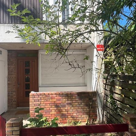 Se: 13A Rue Des Touleuses Pourpre Bed & Breakfast Cergy Bagian luar foto